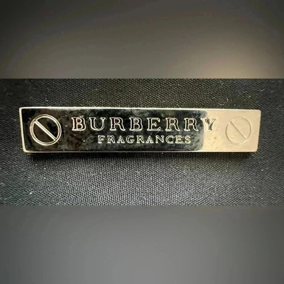 BURBERRY Fragrance | travel case/bag - Picture 15 of 16